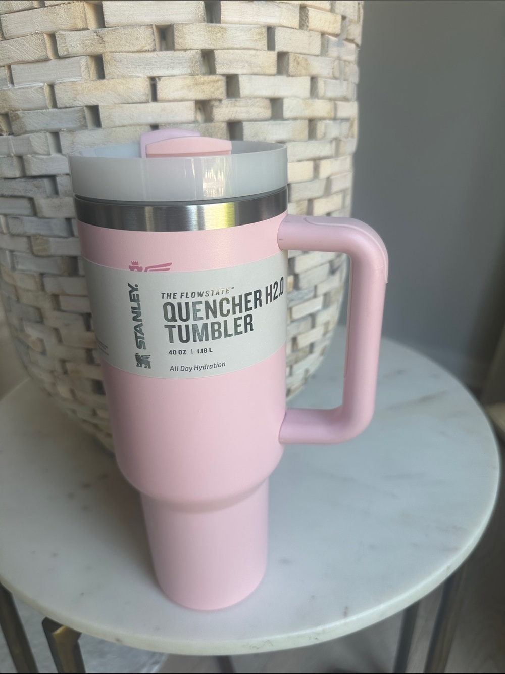 Stanley Pink Quencher H2.0 Tumbler with Handle